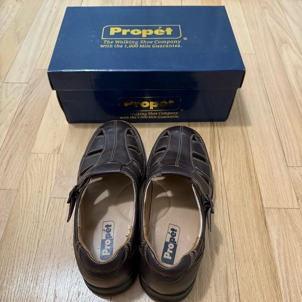 Propet Men's Brown Leather Sandals Size 8